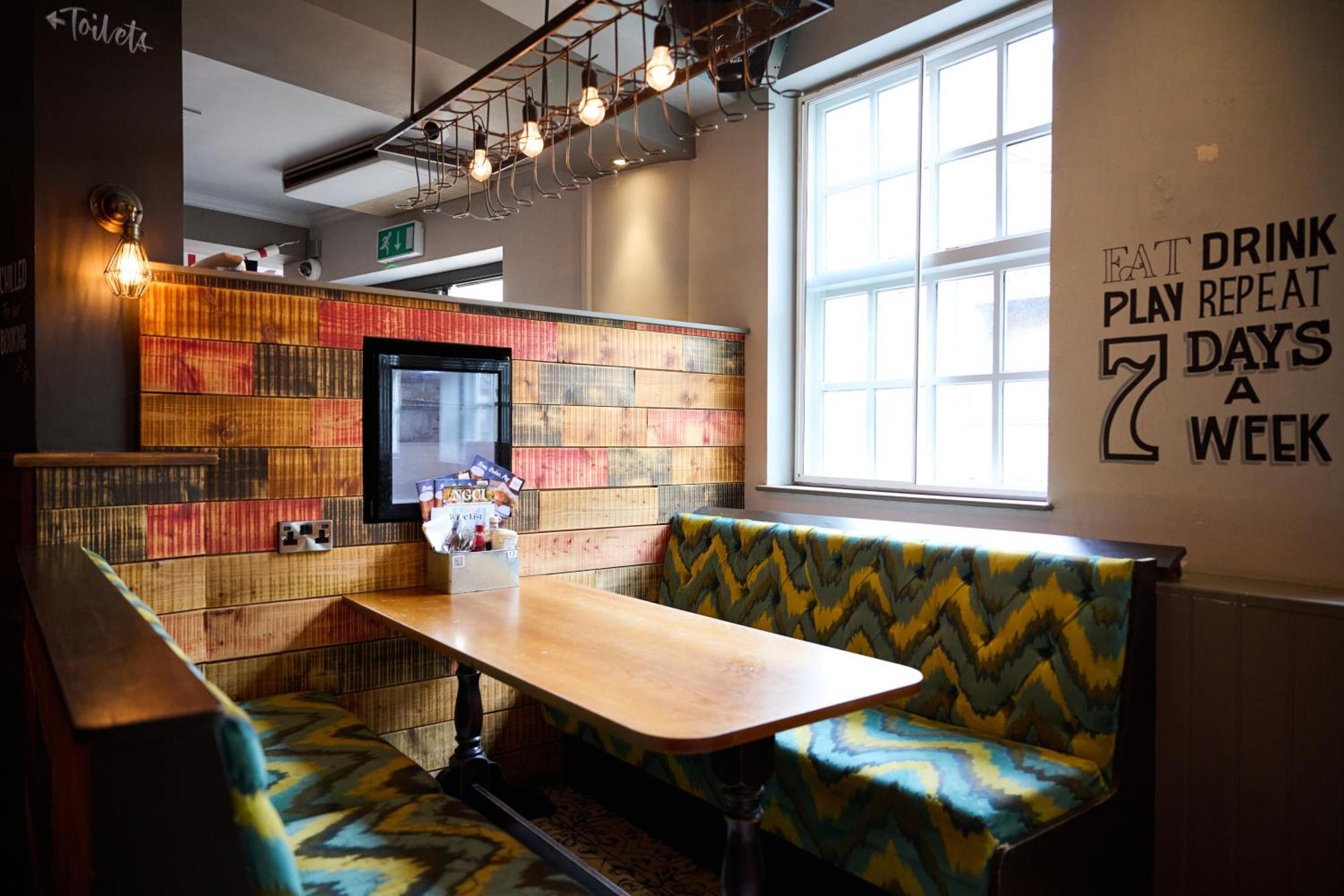 White Hart, Newmarket By Marston'S Inns Dış mekan fotoğraf