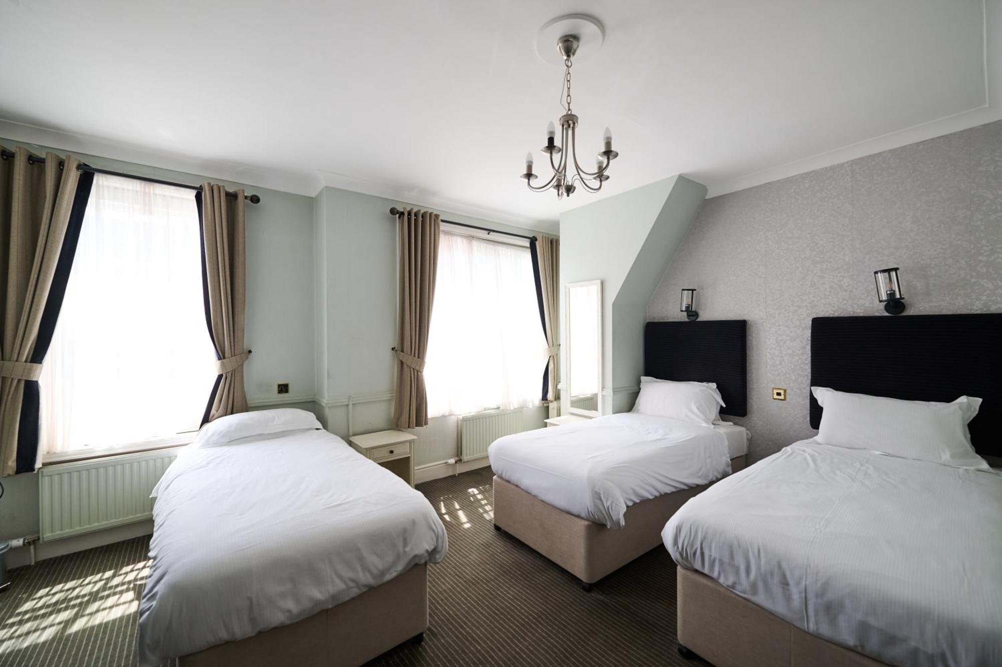 White Hart, Newmarket By Marston'S Inns Dış mekan fotoğraf